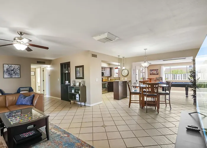 Havasu Hot Spot With A Heated Pool, Game Room & Fun * Lake Havasu City