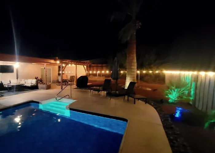 Havasu Hot Spot With A Heated Pool, Game Room & Fun Holiday home