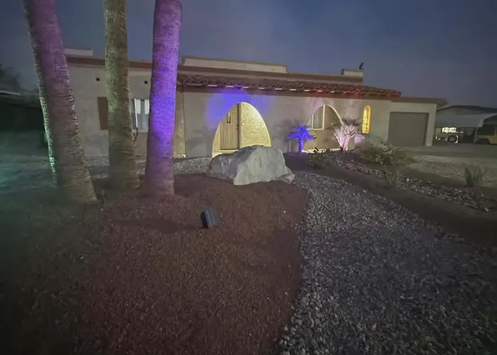 Havasu Hot Spot With A Heated Pool, Game Room & Fun Holiday home